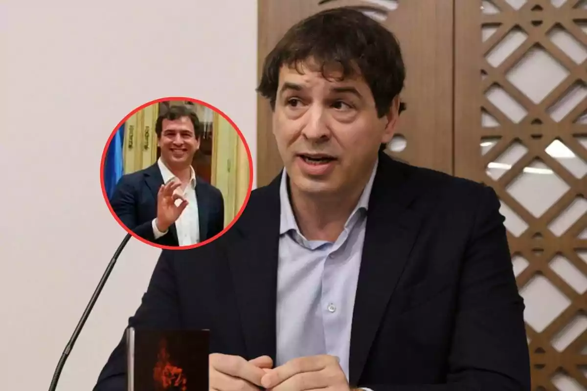 Un hombre hablando en una conferencia con una imagen insertada de otra persona sonriendo y haciendo un gesto con la mano.