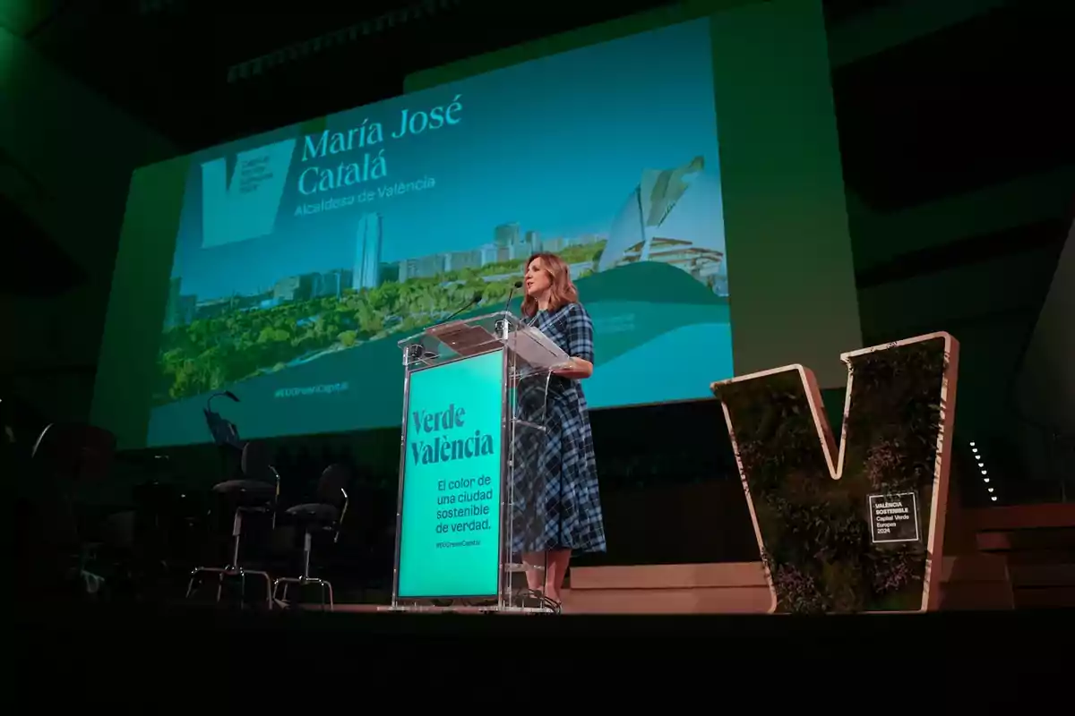 La alcaldesa de Valencia, María José Catalá, interviene durante la inauguración de València Capital Verde Europea 2024