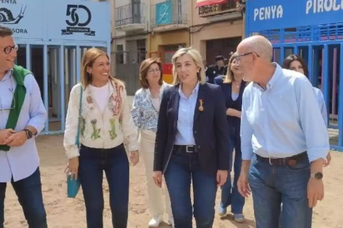 La consellera de Justicia e Interior, Elisa Núñez, visita el recinto taurino de 'La Vila' en Almassora
