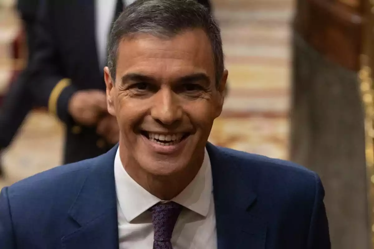 Sánchez presentará su Ley para asfixiar a EDATV y otros “pseudomedios” antes de verano