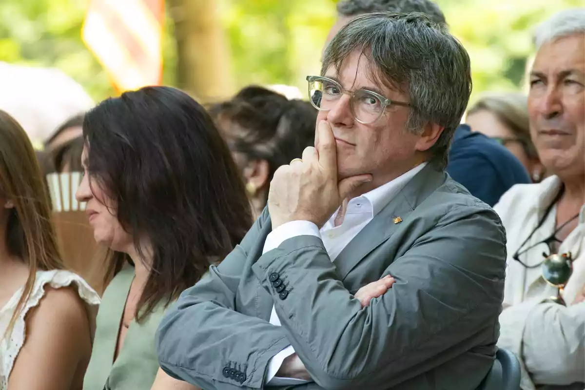 El expresidente de la Generalitat de Catalunya, Carles Puigdemont, durante el acto de celebración del cuarto aniversario de la fundación de Junts