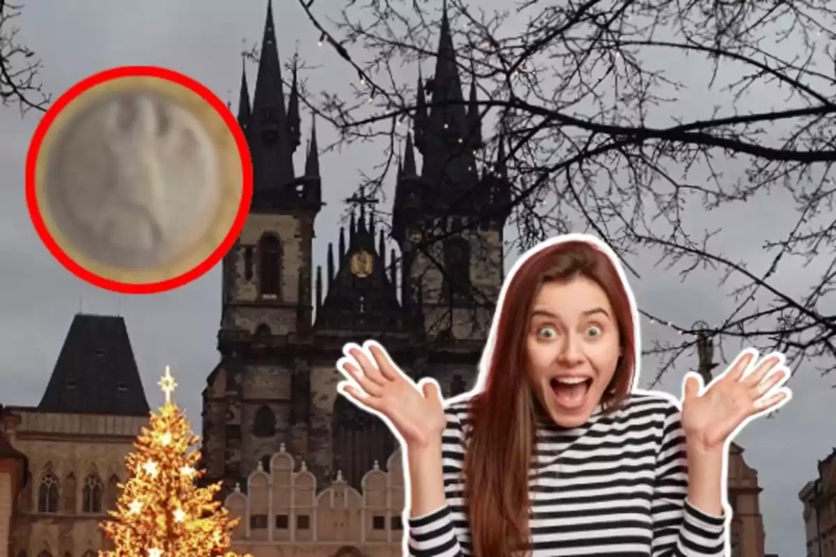 Una mujer emocionada con un fondo de una catedral gótica y un árbol de Navidad iluminado, con una moneda ampliada en la esquina superior izquierda.