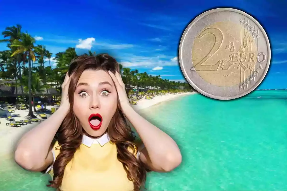 Mujer sorprendida en la playa con una moneda de dos euros en el cielo.