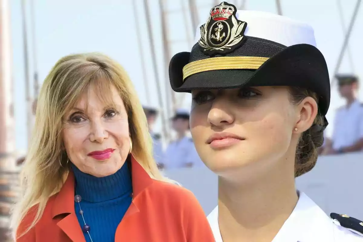 Dos mujeres, una con uniforme naval y otra con chaqueta naranja, posan juntas en un entorno marítimo. Dos mujeres, una con uniforme naval y otra con chaqueta naranja, posan juntas en un entorno marítimo.