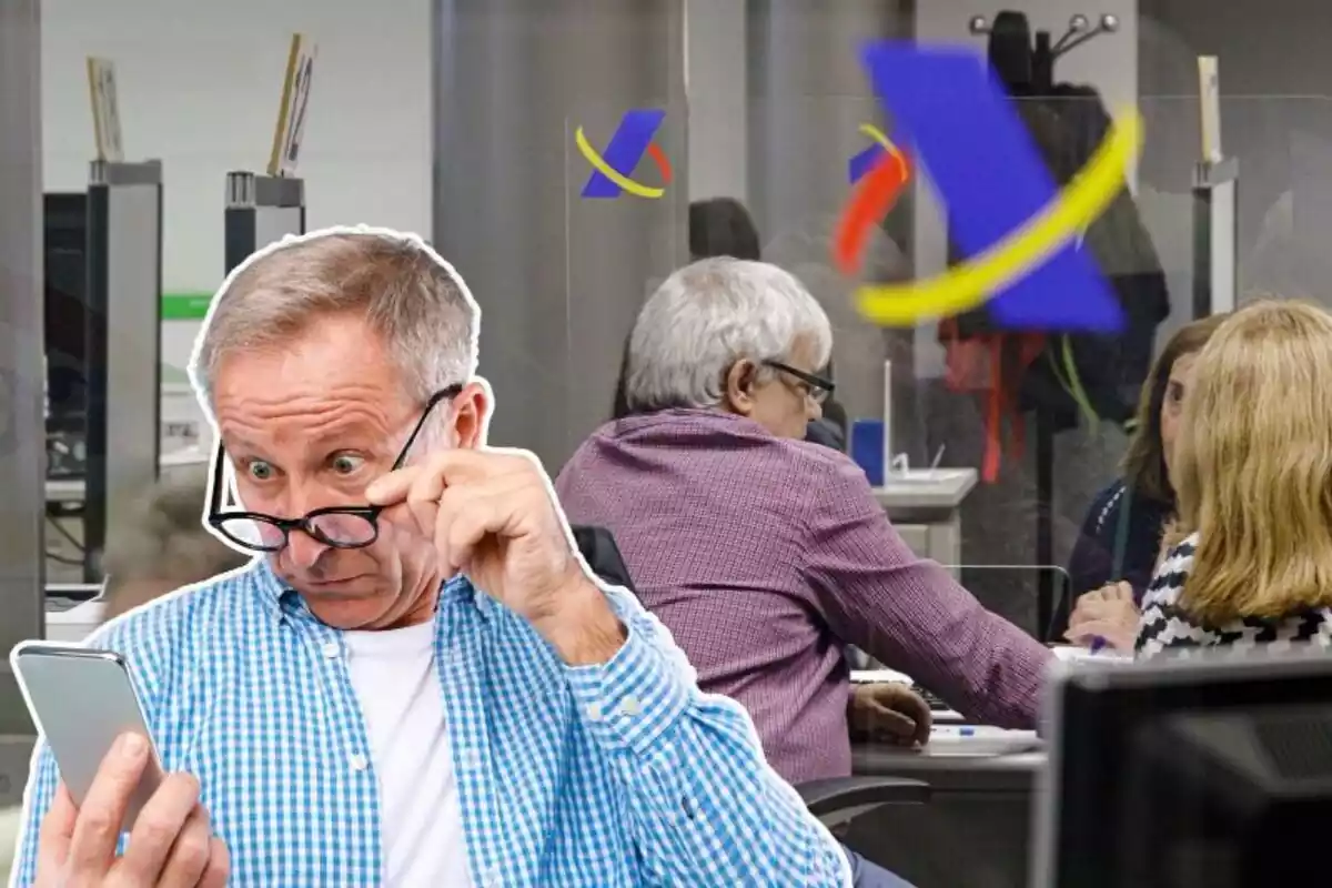 Imagen de fondo de unas persona en una oficina de Hacienda y otra en primer plano de un hombre con gafas mirando un móvil sorprendido