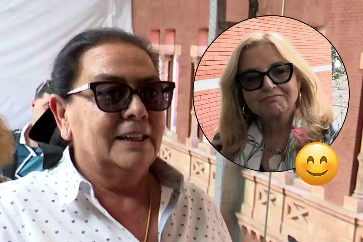María del Monte de cabello oscuro y gafas de sol sonríe mientras Inmaculada Casal aparece en un círculo con un emoji sonriente sobre un fondo de edificio de ladrillo.