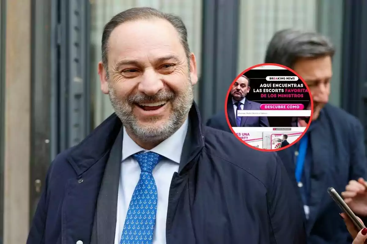 abalos junto a la portada de una página web de anunciantes para escorts