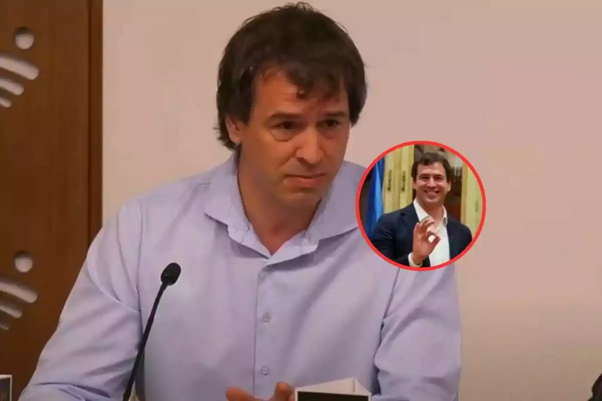 Un hombre con camisa azul claro hablando en un micrófono con una imagen circular superpuesta de él mismo sonriendo y haciendo un gesto con la mano.