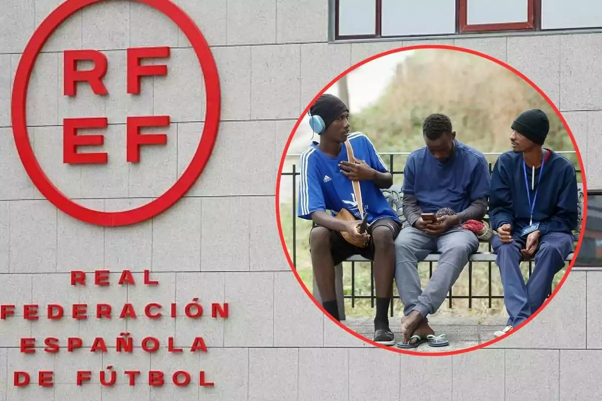 Logo de la Real Federación Española de Fútbol junto a una imagen de tres personas sentadas en un banco.