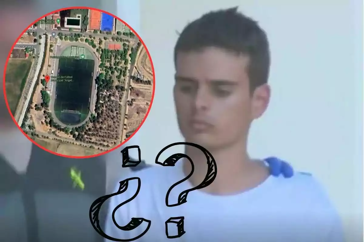 Un joven con expresión seria y un guante azul en su hombro, con una imagen de un campo de fútbol en un círculo rojo en la esquina superior izquierda y dos signos de interrogación dibujados en la parte inferior.