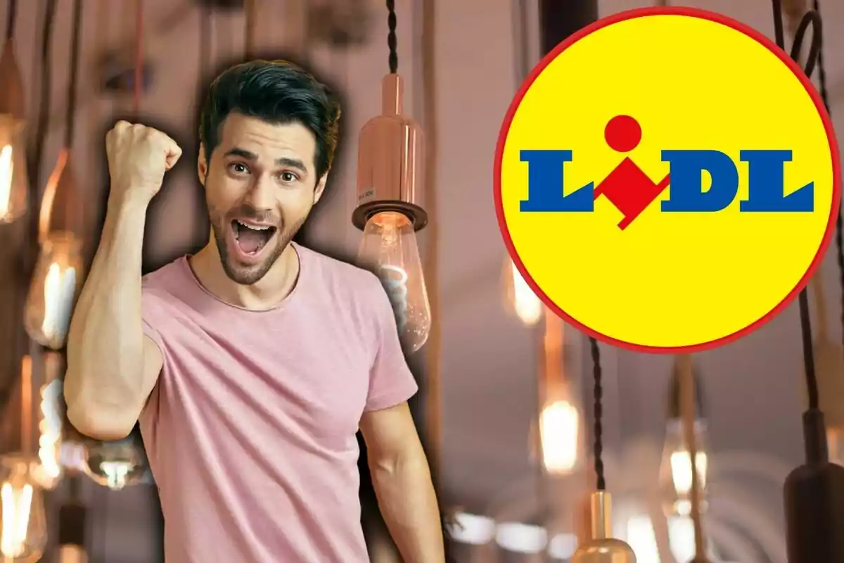 Un hombre emocionado levanta el puño junto al logotipo de Lidl, rodeado de luces colgantes.