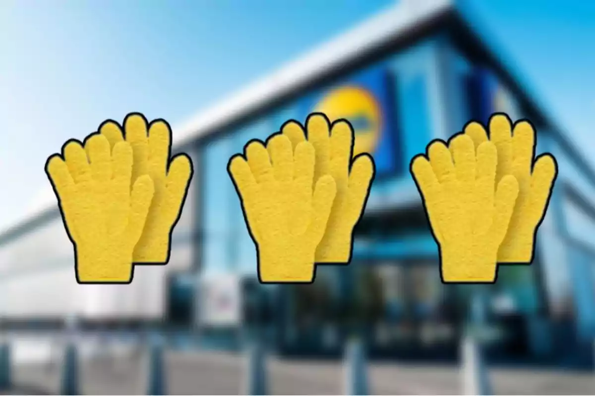 Tres emojis de guantes amarillos sobre un fondo borroso de un edificio. Tres emojis de guantes amarillos sobre un fondo borroso de un edificio.