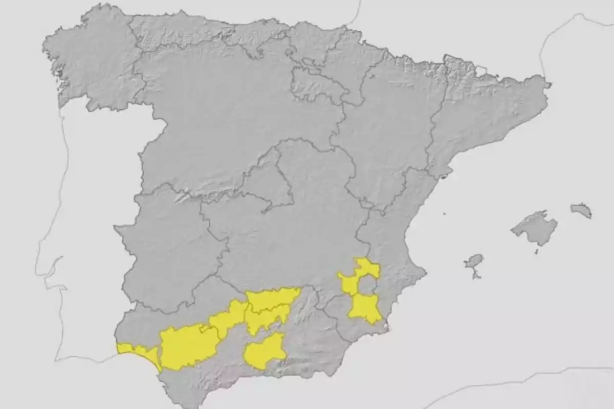 Mapa de España con varias provincias del sur y sureste resaltadas en color amarillo Mapa de España con varias provincias del sur y sureste resaltadas en color amarillo