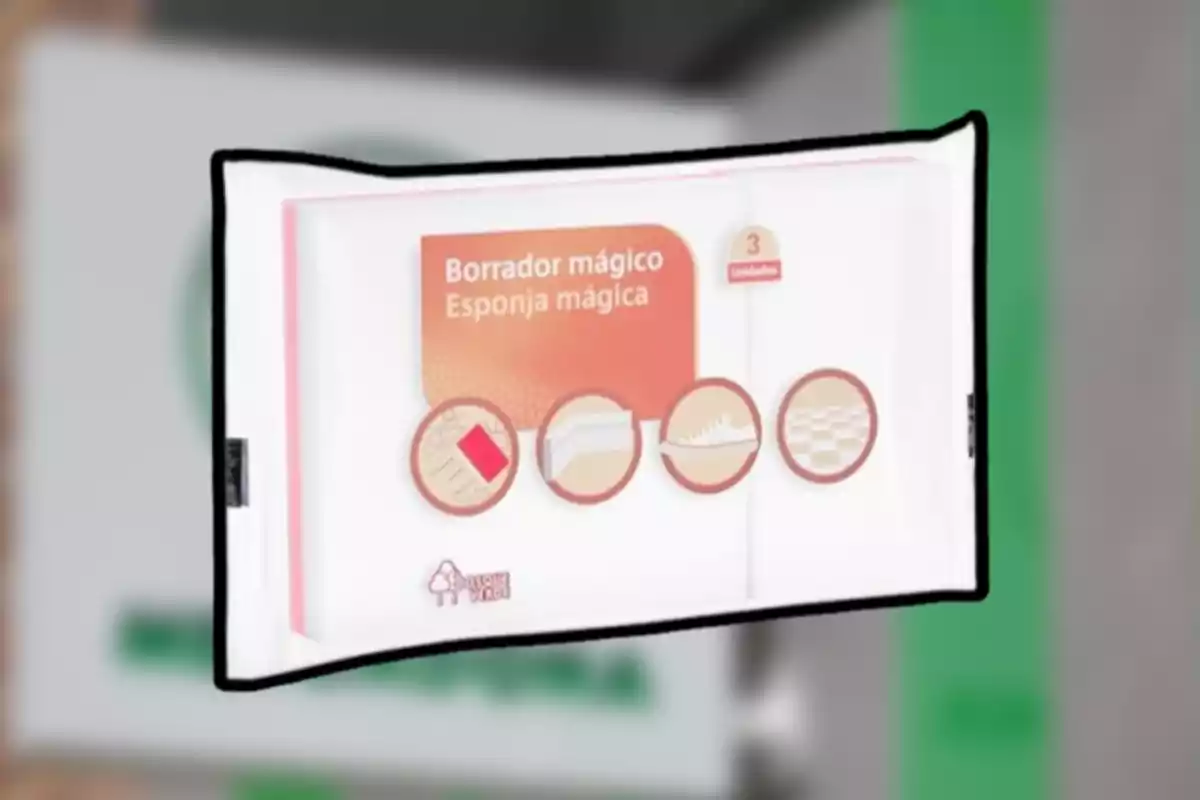 Paquete de borrador mágico esponja mágica con tres unidades y dibujos que muestran diferentes usos del producto Paquete de borrador mágico esponja mágica con tres unidades y dibujos que muestran diferentes usos del producto