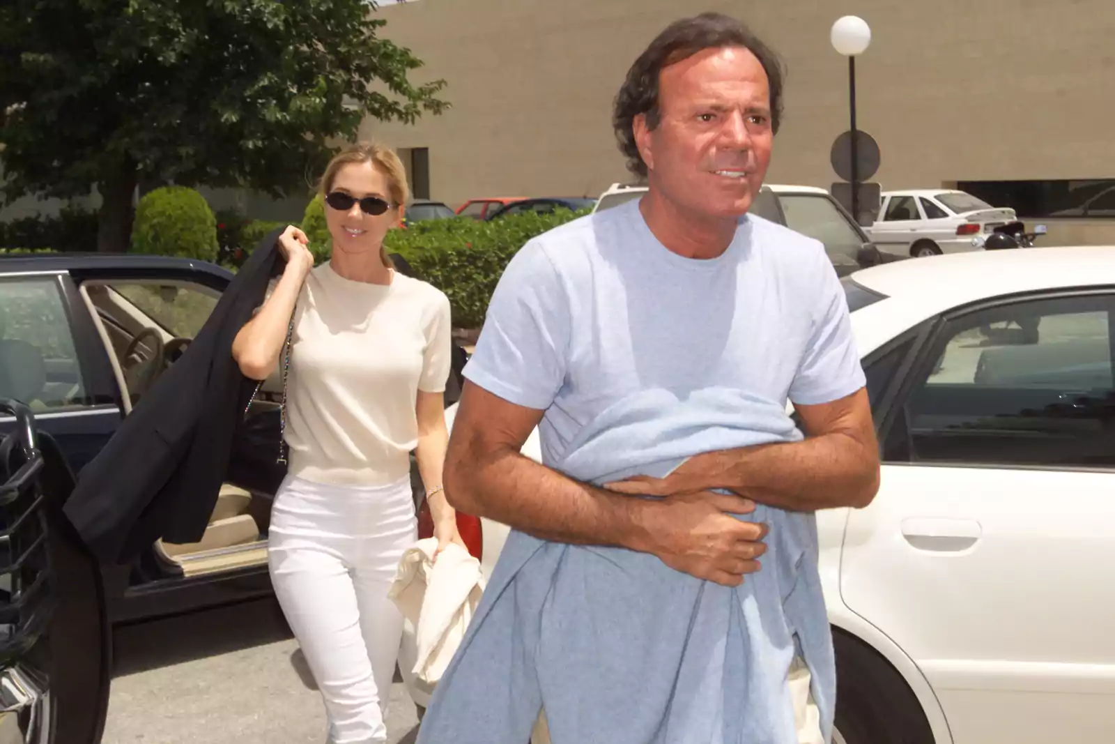 Urgent Statement About Julio Iglesias and Miranda Rijnsburger: 'Right Now'