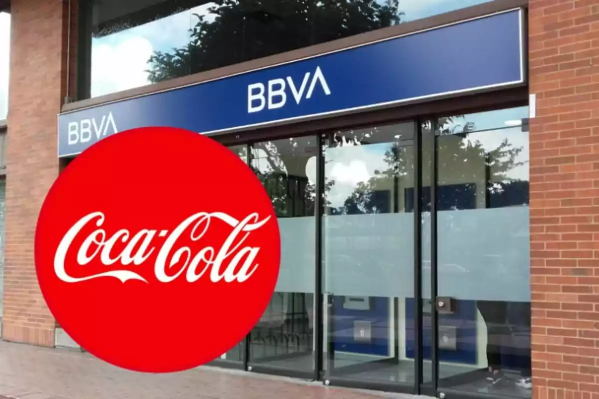 Banco BBVA y el logo de Coca-Cola