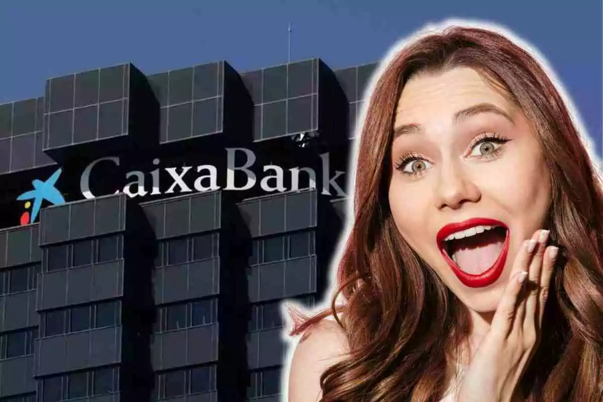 Mujer joven con expresión de sorpresa frente a un edificio de CaixaBank