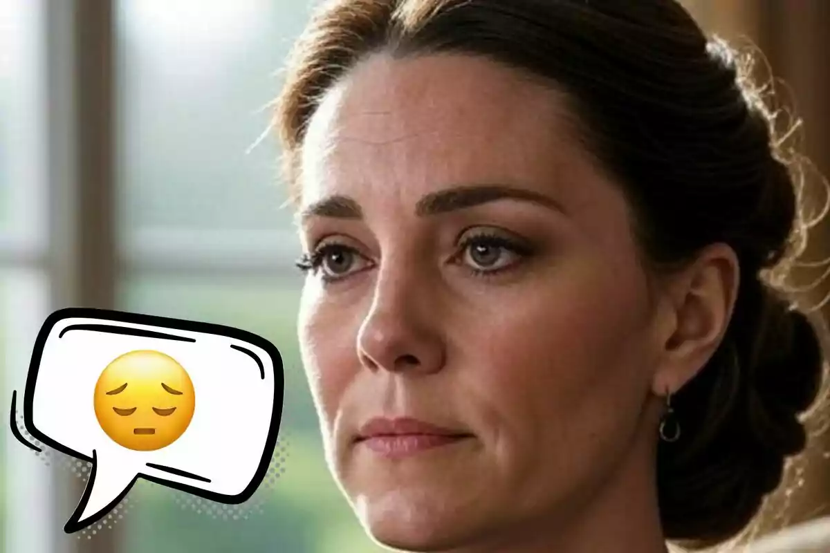 Primer plano de Kate Middleton con expresión seria y con un globo de diálogo que contiene un emoji de tristeza.