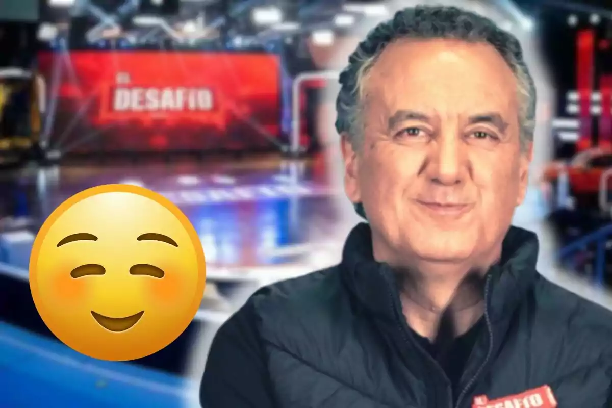 Roberto Brasero smiling with a smiling face emoji next to him, against a blurred background with the text "El Desafío".