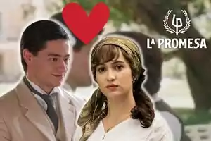 Michel Tejerina y Carmen Asecas vestidas de época con un corazón rojo y el logo de 