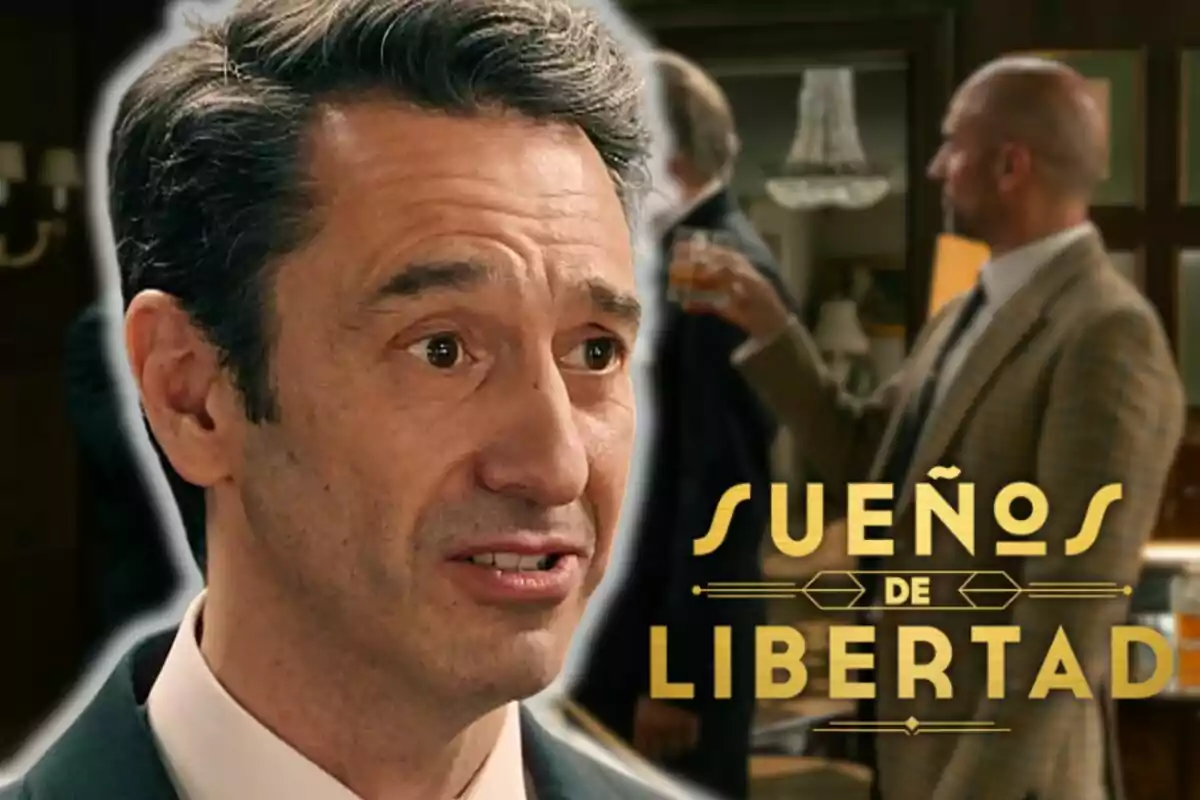 Ricardo Reguera con expresión seria en primer plano y dos personas conversando al fondo con la frase "Sueños de Libertad" en letras doradas.