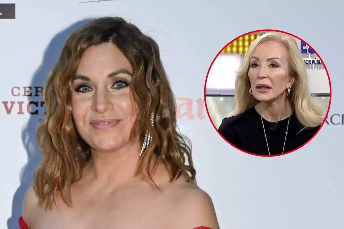 Leire Martínez con cabello rizado y vestido rojo posa en un evento con un recuadro que muestra a Carmen Lomana en un programa de televisión.