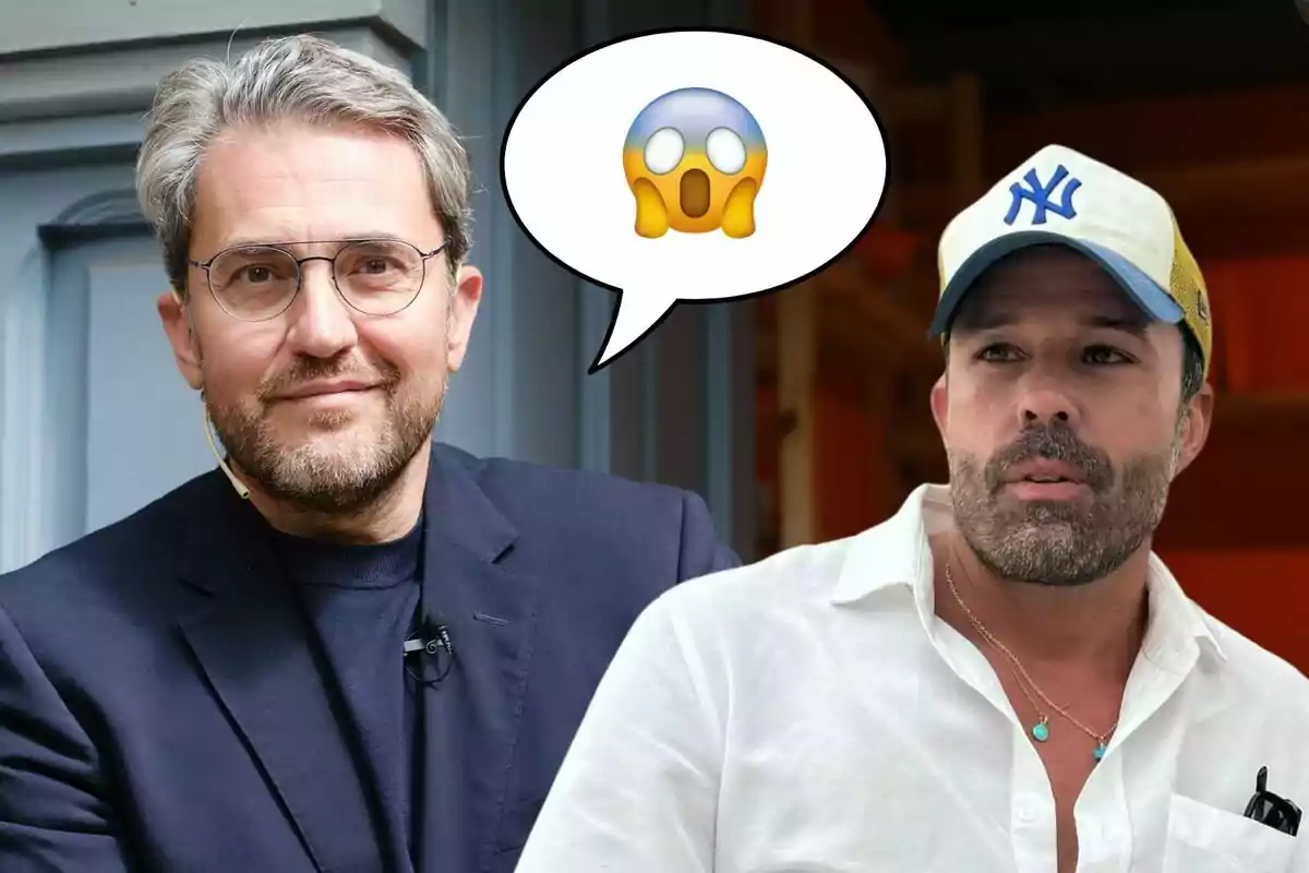 Máximo Huerta y Juan Castillo, Máximo con gafas y traje oscuro y Juan con gorra de béisbol y camisa blanca, con un emoji de cara sorprendida en un globo de diálogo.