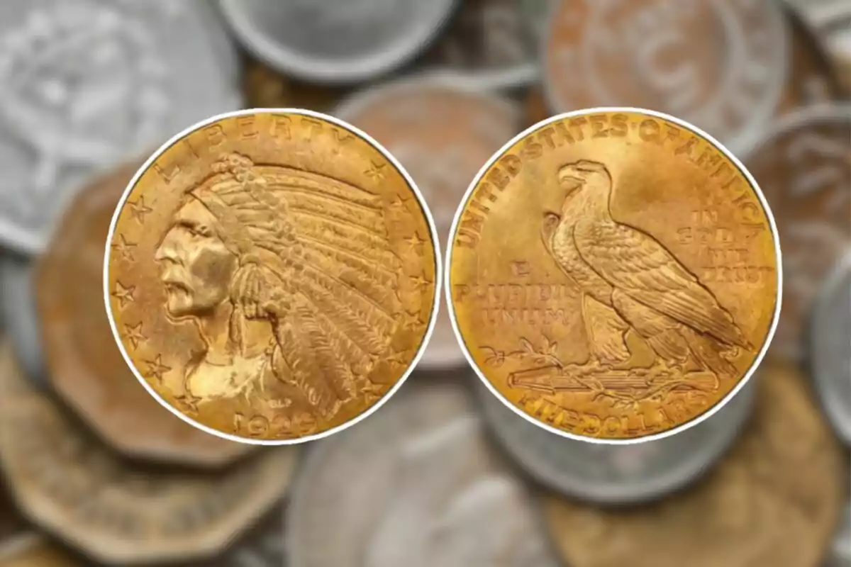 Moneda de oro con diseño de un jefe indígena y un águila en el reverso sobre un fondo de otras monedas desenfocadas. Moneda de oro con diseño de un jefe indígena y un águila en el reverso sobre un fondo de otras monedas desenfocadas.