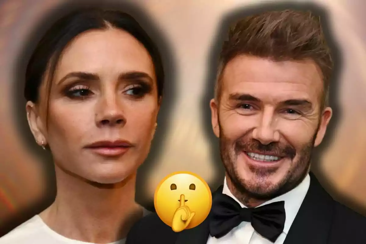 Victoria y David Beckham posan juntas con un emoji de silencio en el centro.
