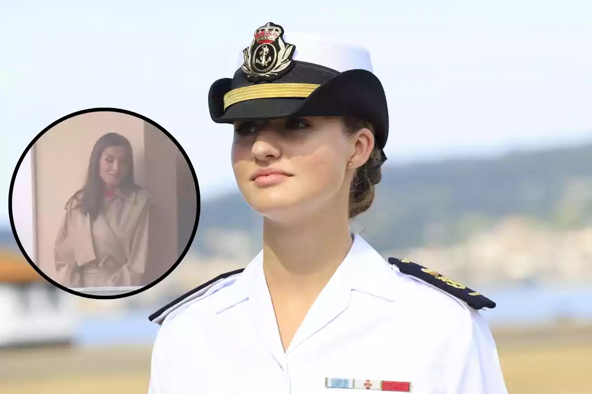 Leonor, vestida con uniforme naval blanco y gorra con insignia, con un fondo borroso de paisaje costero; en un círculo, la reina Letizia, con gabardina beige y los ojos cerrados