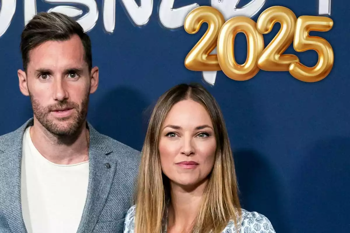 Rudy Fernández y Helen Lindes posando frente a un fondo azul con el número 2025 en letras doradas.