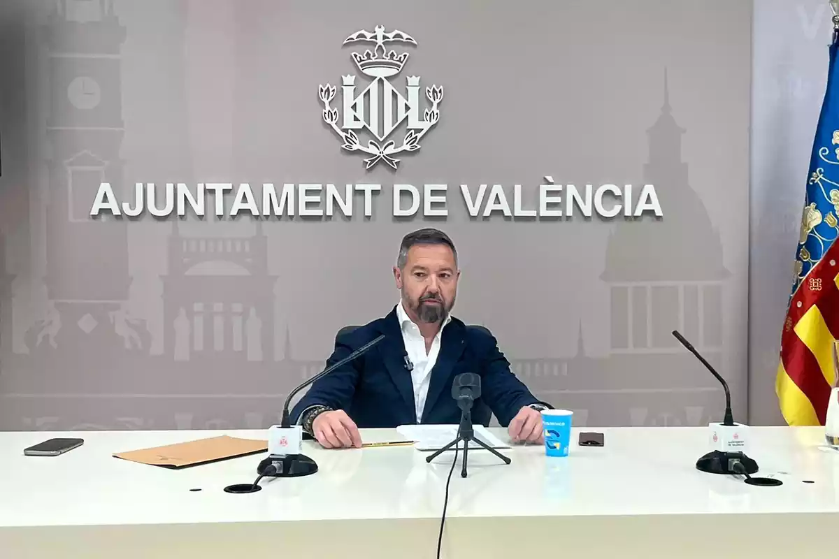 Juanma Badenas en el Ayuntamiento de Valencia