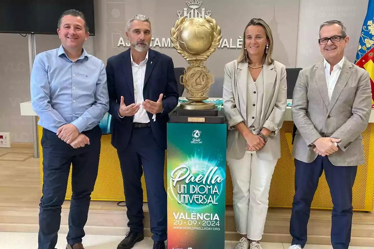 La concejala de Turismo de València, Paula Llobet, durante la presentación