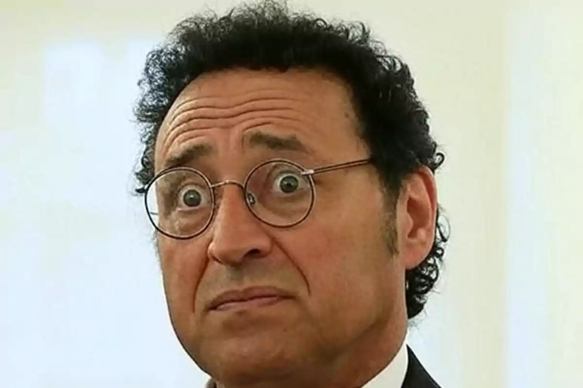 Simulación de Álvaro García Ortiz