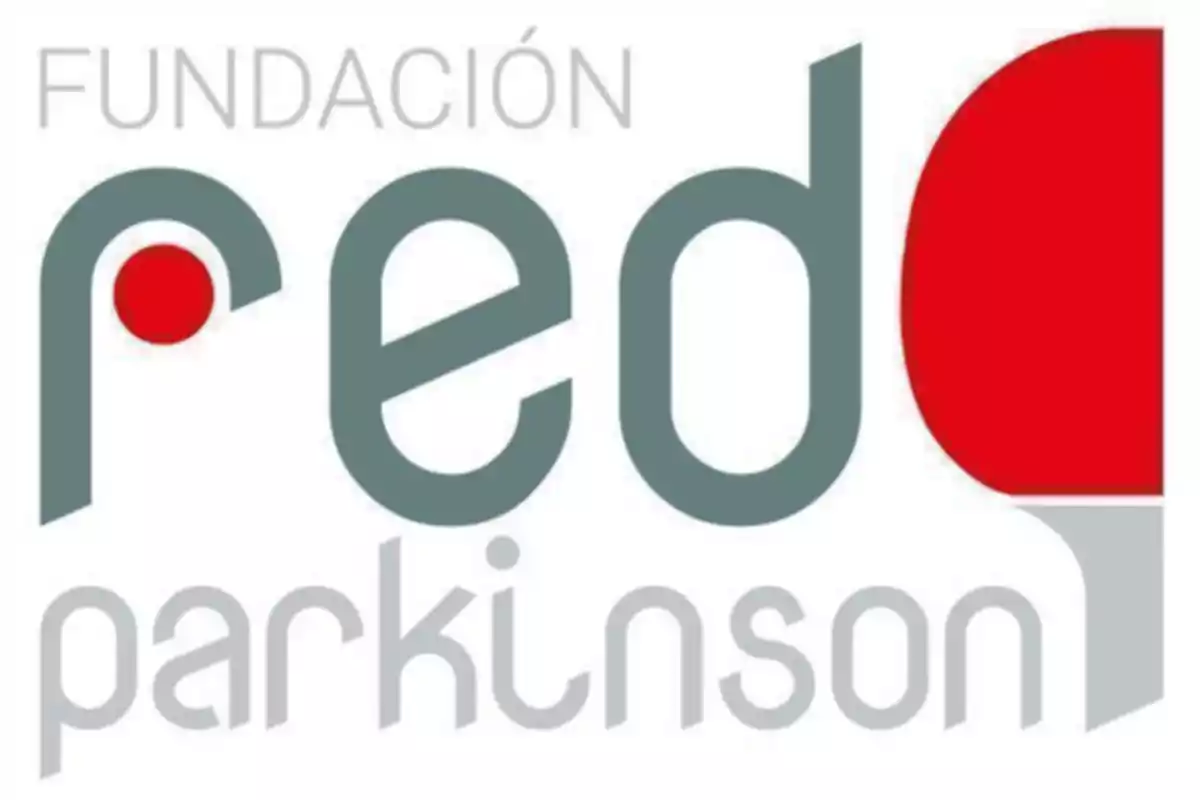 Logotipo de la Fundación Red Parkinson con letras grises y un diseño en rojo.