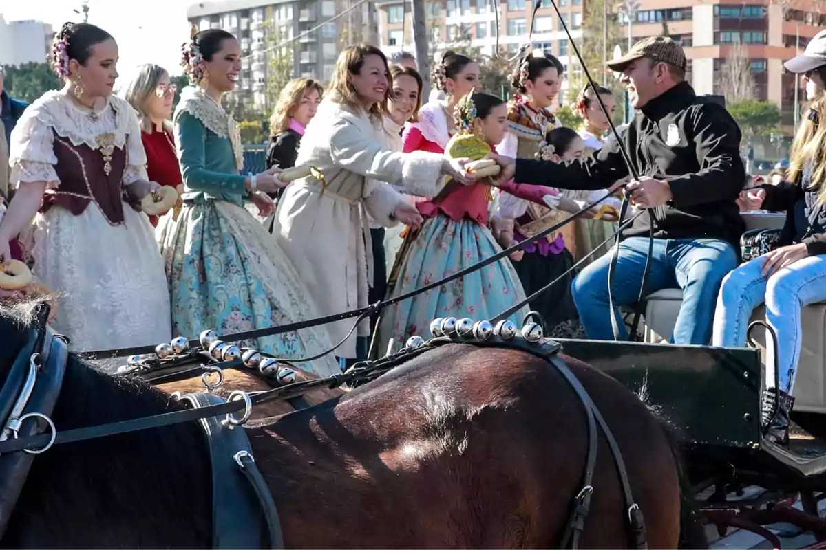 Begoña Carrasco, alcaldesa de Castellón, durante la celebración de Sant Antoni