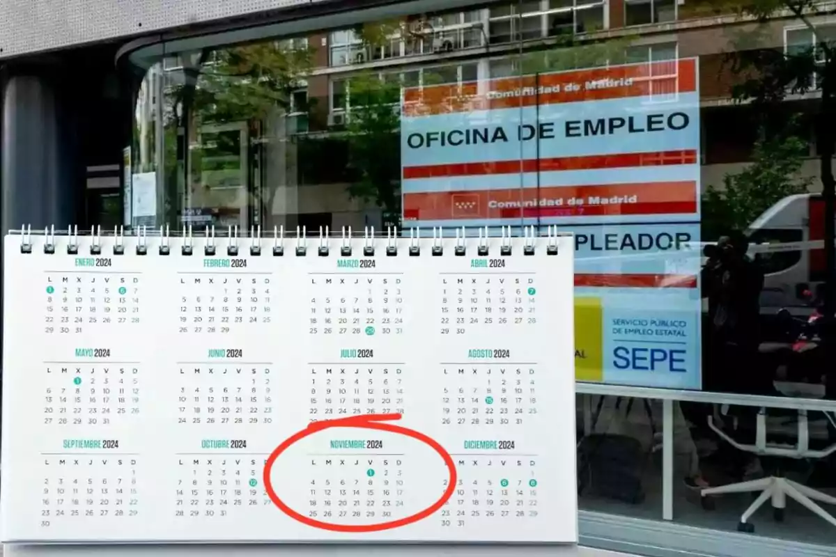 Calendario del año 2024 frente a una oficina de empleo de la Comunidad de Madrid.