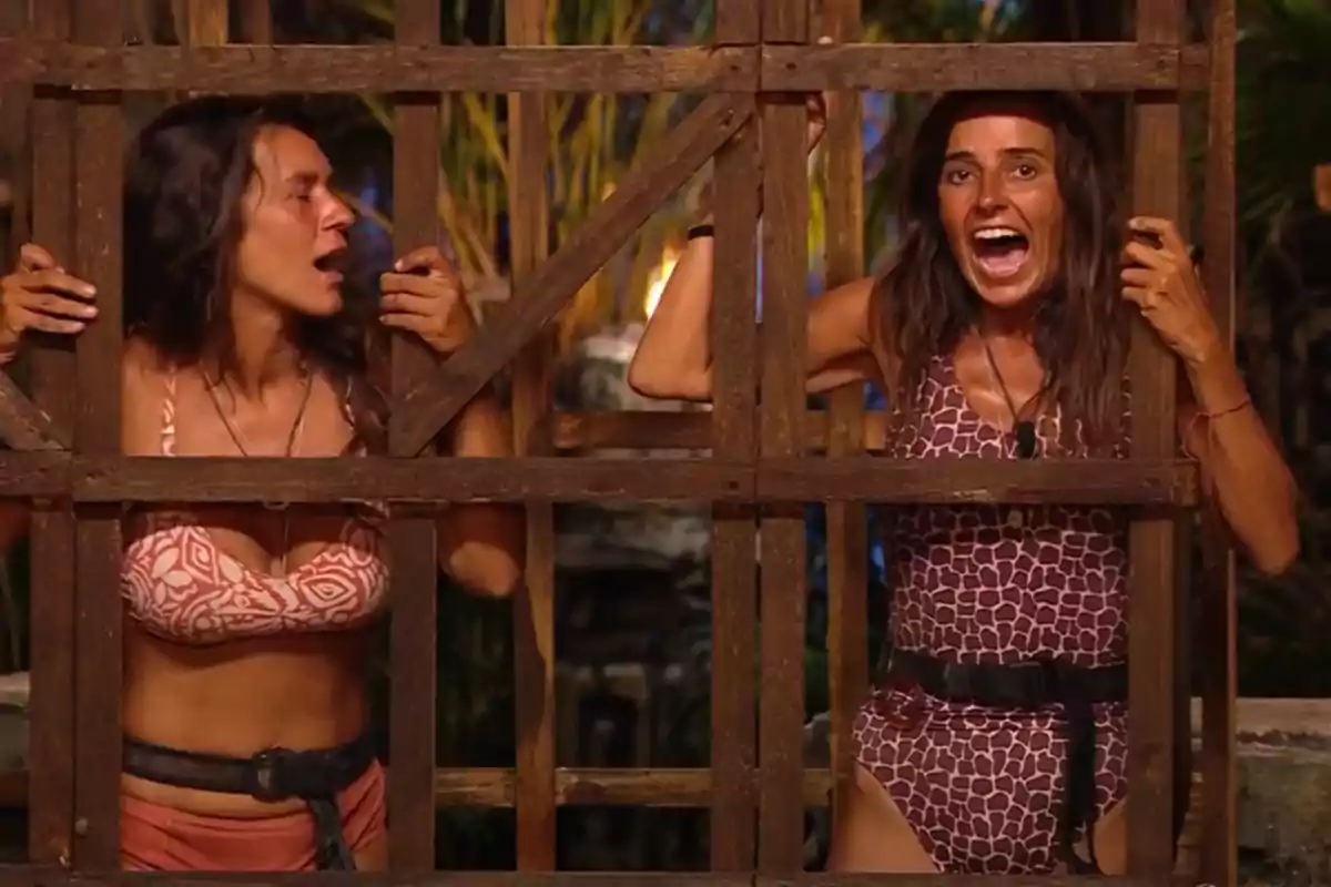 Laura Cuevas y Carmen Alcayde hacen los nuevos equipos de 'Supervivientes' Laura Cuevas y Carmen Alcayde hacen los nuevos equipos de 'Supervivientes'