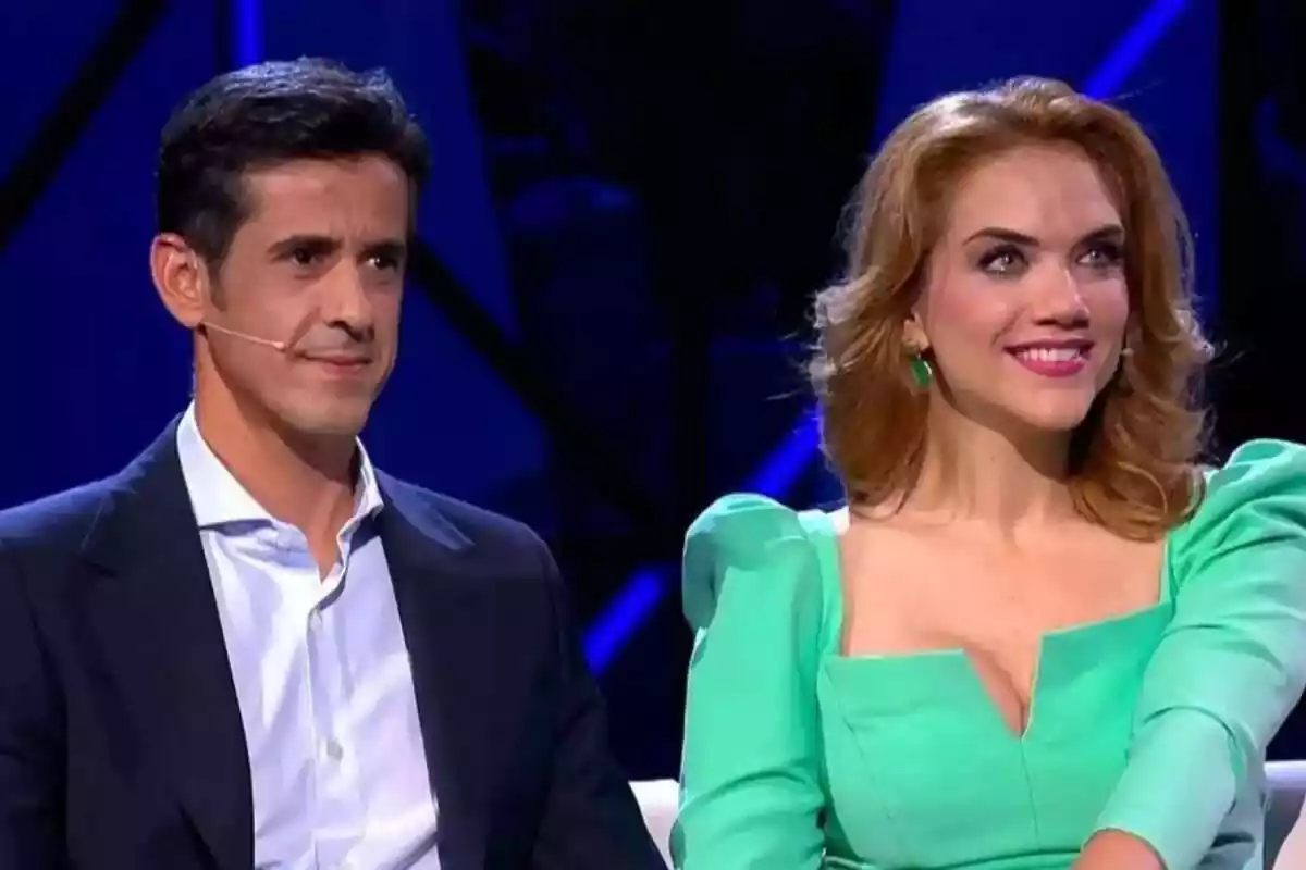 Captura de Victor Janeiro y Beatriz Trapote en Déjate Querer de Telecinco Captura de Victor Janeiro y Beatriz Trapote en Déjate Querer de Telecinco