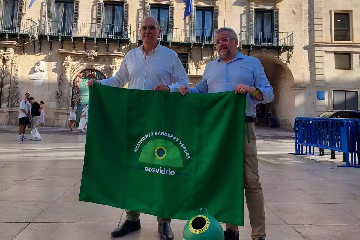 El vicealcalde y concejal de Medio Ambiente, Manuel Villar, durante la presentación