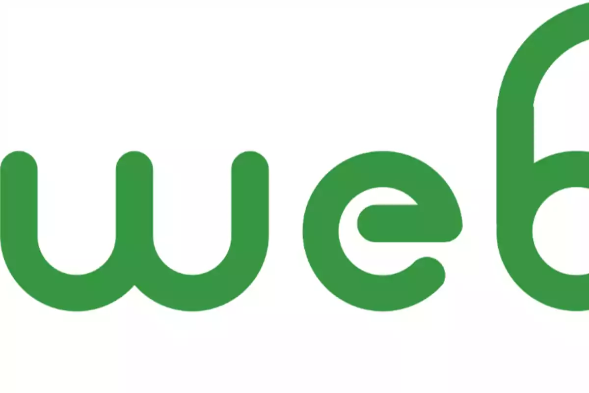 Logo verde con la palabra "web" en letras minúsculas.