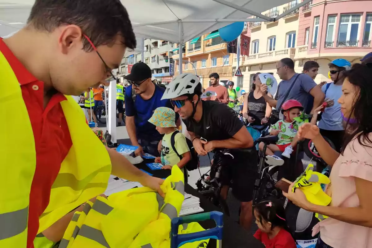 Participantes de la Ciclovia Litoral